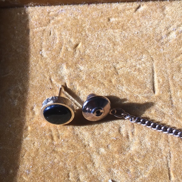 Gold Plated Cuff Link with Tie pin - Picture 3 of 3